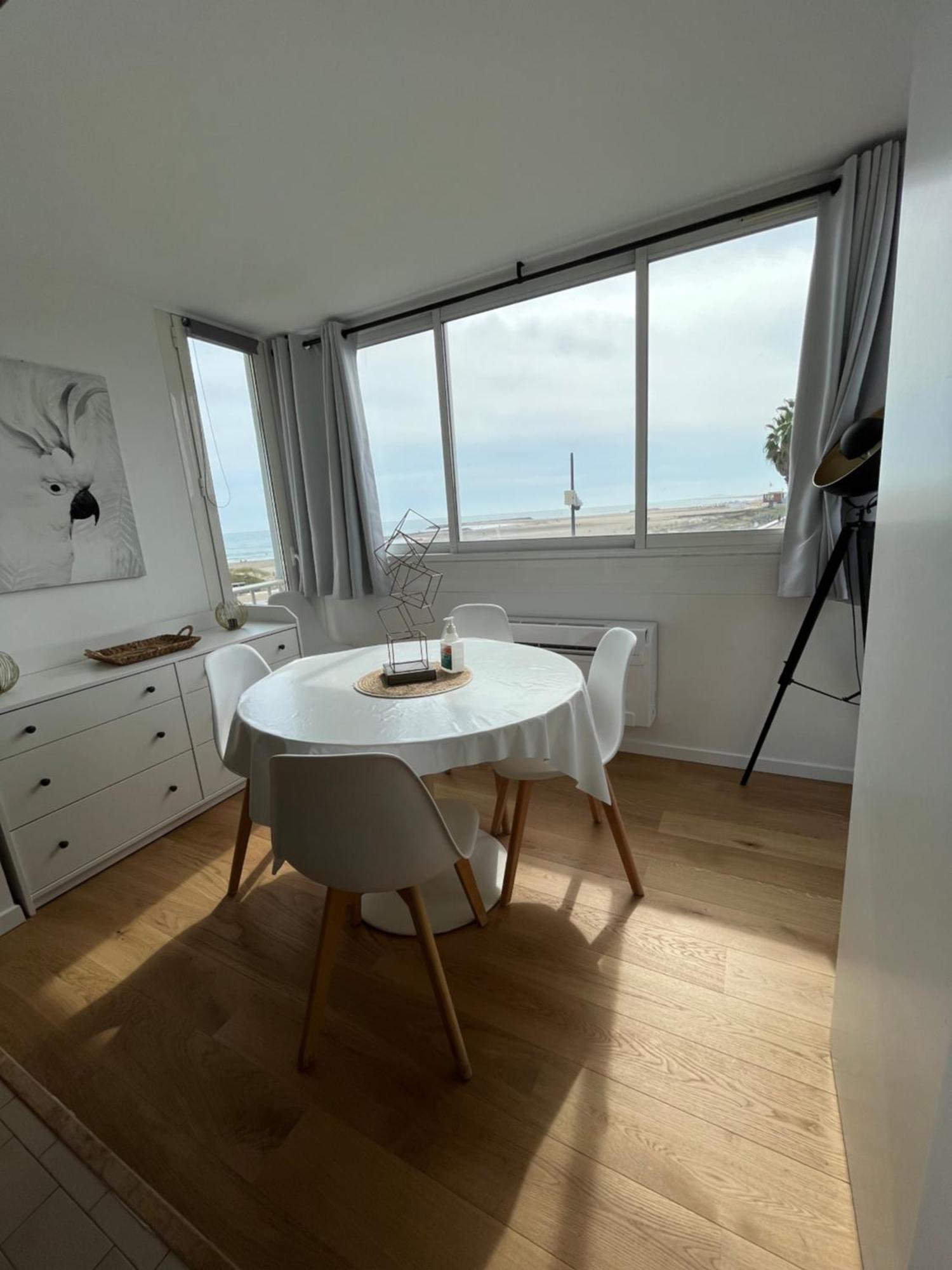 T2 Vue Panoramique Sur Mer Quartier Des Quilles 塞特港 外观 照片
